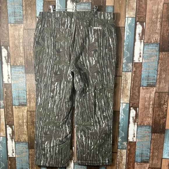 Real Tree blizzard proof Men's Camouflage Pattern Pants - Picture 13 of 16